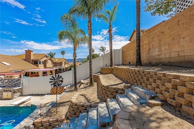 137 S Nebraska, Lake Elsinore, CA 92530