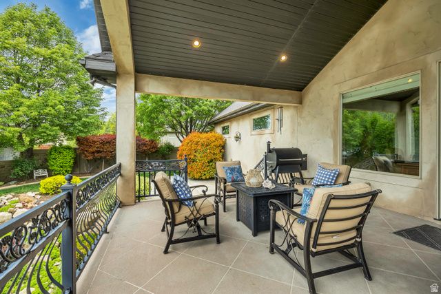 11201 S GRACIE VIEW LN, South Jordan, UT 84095