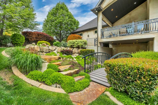 11201 S GRACIE VIEW LN, South Jordan, UT 84095