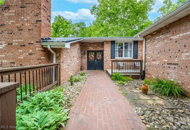 140 Sylvan Way, Marietta, OH 45750