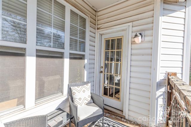 6730 Mallard Park Drive, Charlotte, NC 28262