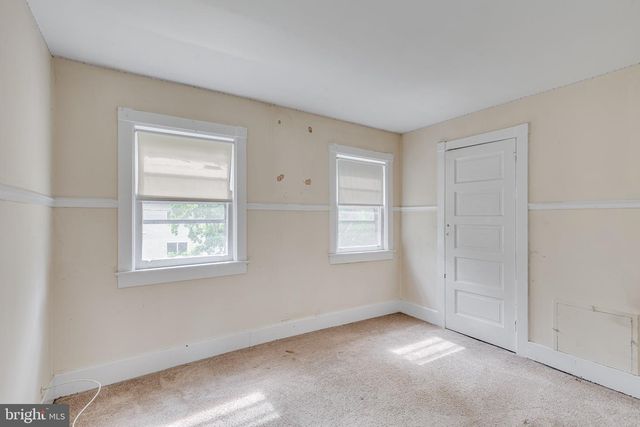 803 PERKINS LN, Edgewater Park, NJ 08010