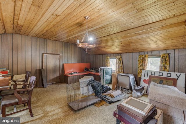 803 PERKINS LN, Edgewater Park, NJ 08010