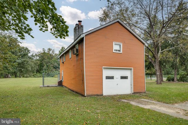 803 PERKINS LN, Edgewater Park, NJ 08010
