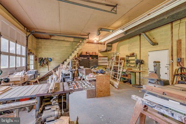 803 PERKINS LN, Edgewater Park, NJ 08010