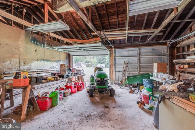 803 PERKINS LN, Edgewater Park, NJ 08010