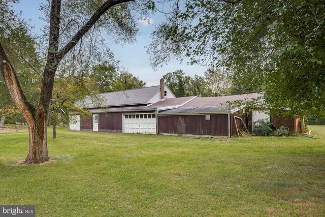 803 PERKINS LN, Edgewater Park, NJ 08010