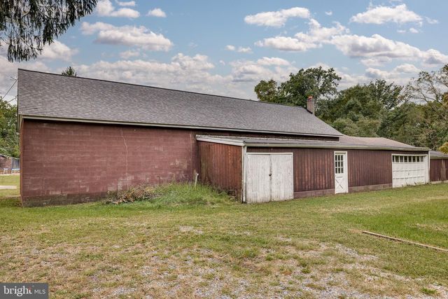 803 PERKINS LN, Edgewater Park, NJ 08010