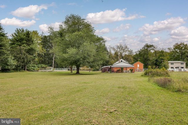 803 PERKINS LN, Edgewater Park, NJ 08010