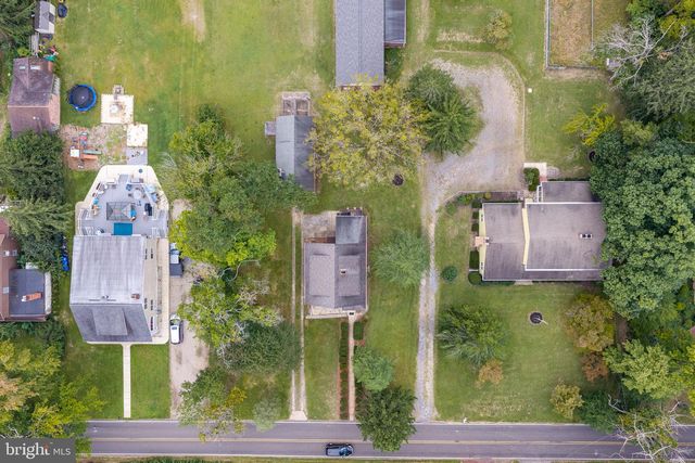 803 PERKINS LN, Edgewater Park, NJ 08010