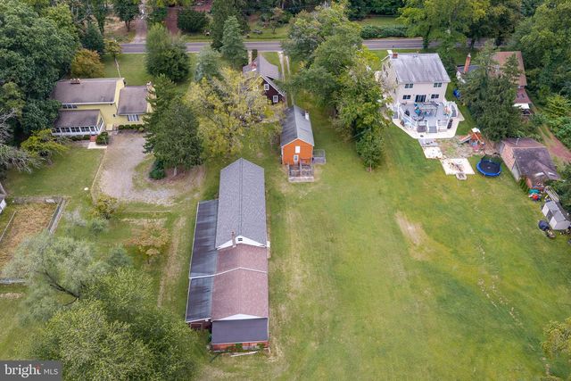 803 PERKINS LN, Edgewater Park, NJ 08010