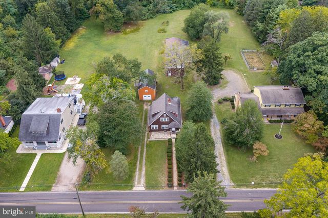803 PERKINS LN, Edgewater Park, NJ 08010