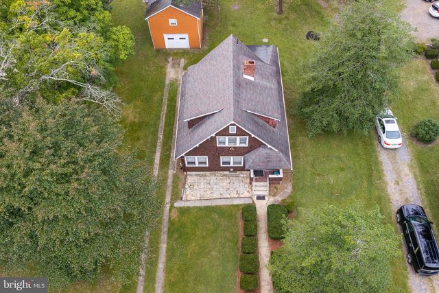 803 PERKINS LN, Edgewater Park, NJ 08010