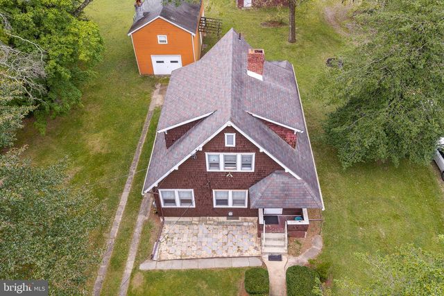 803 PERKINS LN, Edgewater Park, NJ 08010
