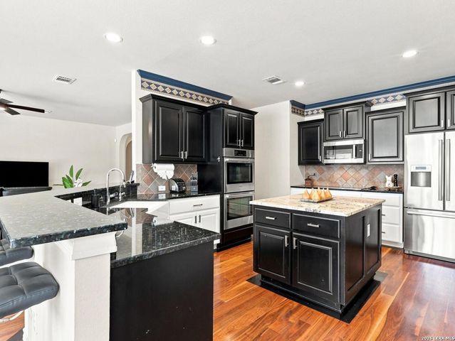 1530 PHEASANT RDG, San Antonio, TX 78248