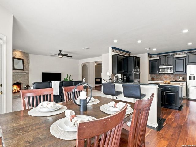 1530 PHEASANT RDG, San Antonio, TX 78248