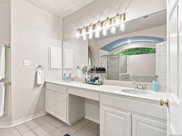 1530 PHEASANT RDG, San Antonio, TX 78248