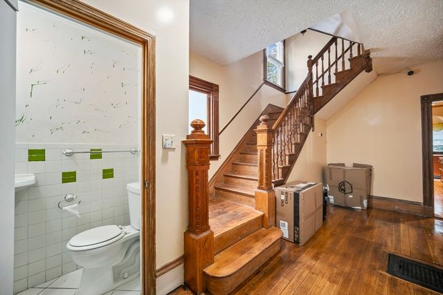 113 Dakota, Boston, MA 02124