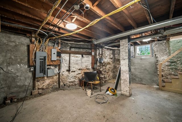 113 Dakota, Boston, MA 02124