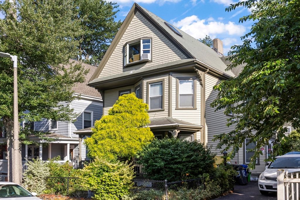 113 Dakota, Boston, MA 02124