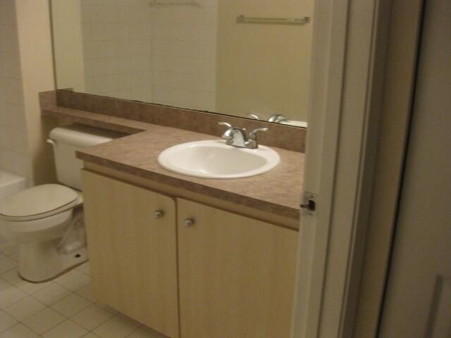620 SW 111th Avenue 103, Pembroke Pines, FL 33025