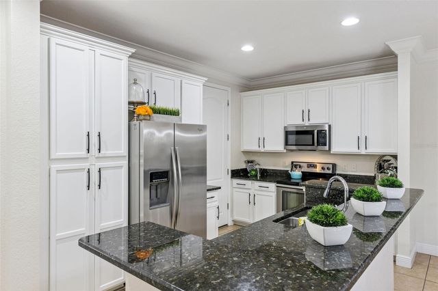 8410 KELSALL DRIVE, Orlando, FL 32832