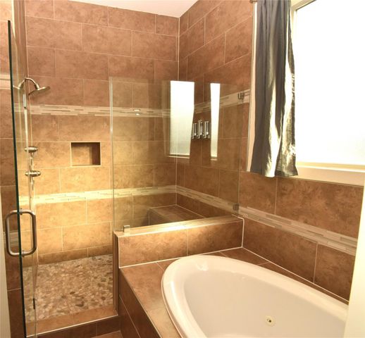 3804 Lovejoy Street, Houston, TX 77003