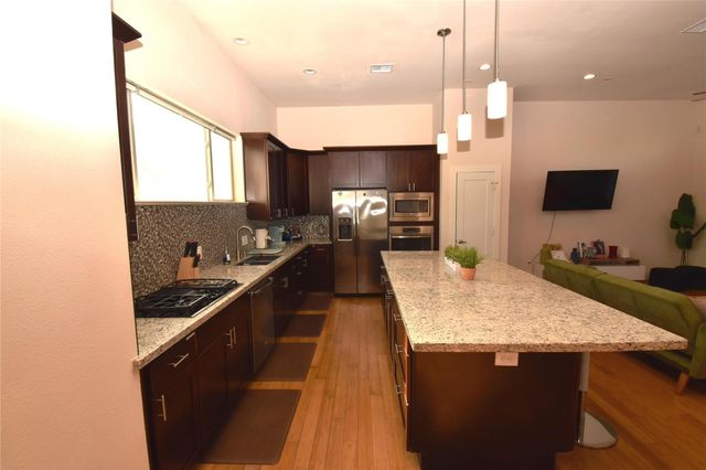 3804 Lovejoy Street, Houston, TX 77003
