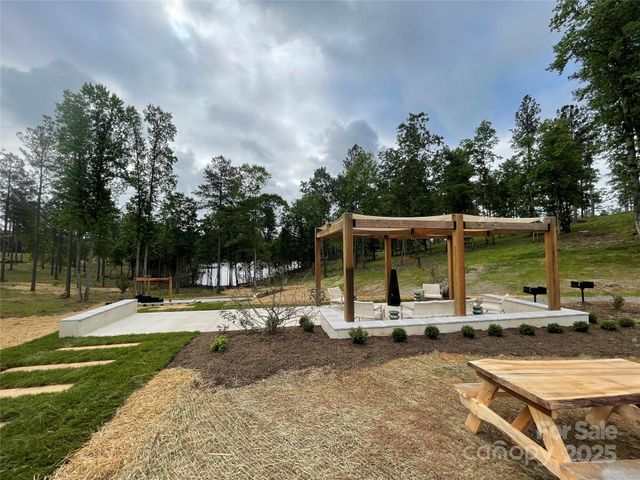 2115 Castle Peak Mountain None 144, Connelly Springs, NC 28612