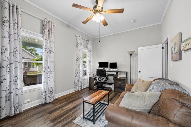 22 Seyle Street, Greenville, SC 29605