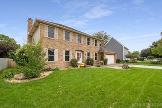 1032 Towne Avenue, Batavia, IL 60510
