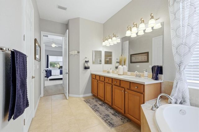 431 GRAND PRESERVE CV, Bradenton, FL 34212