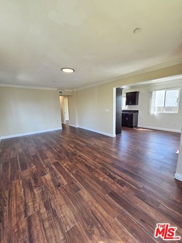1719 W 39th Pl, Los Angeles, CA 90062