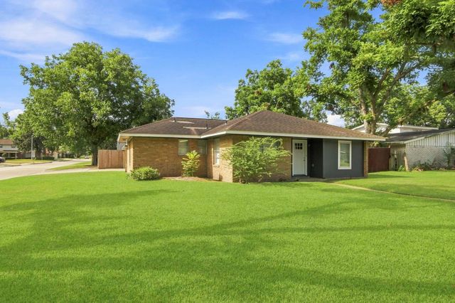 1318 Carolyn Court, Humble, TX 77338