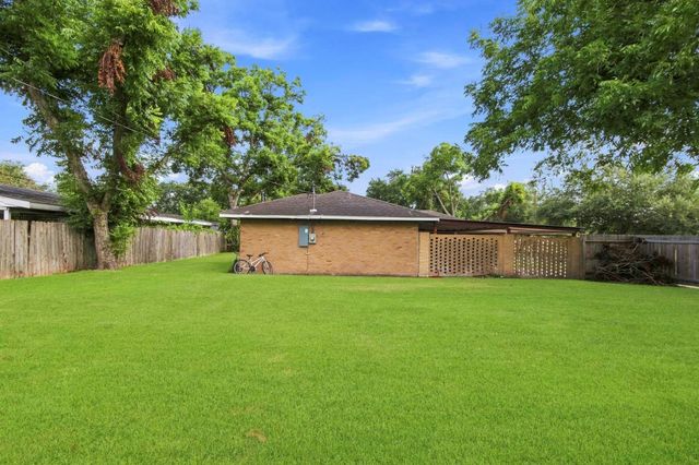 1318 Carolyn Court, Humble, TX 77338