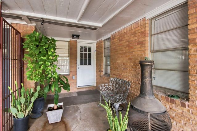 1318 Carolyn Court, Humble, TX 77338