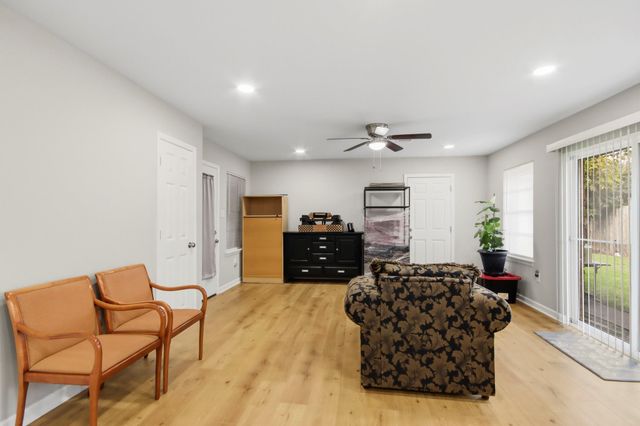 1318 Carolyn Court, Humble, TX 77338