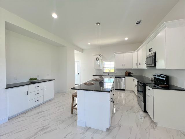 149 LBJ Ranch Road, Trinidad, TX 75163