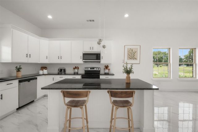 149 LBJ Ranch Road, Trinidad, TX 75163