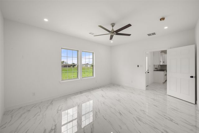 149 LBJ Ranch Road, Trinidad, TX 75163