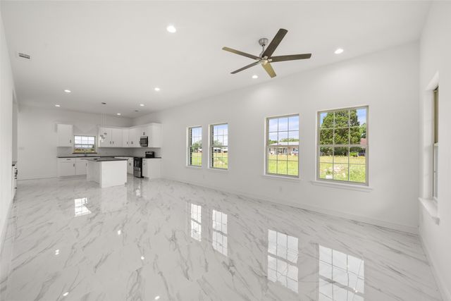 149 LBJ Ranch Road, Trinidad, TX 75163