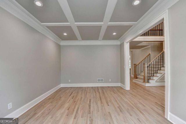 6032 Thunder Woods Trail, Sugar Hill, GA 30518