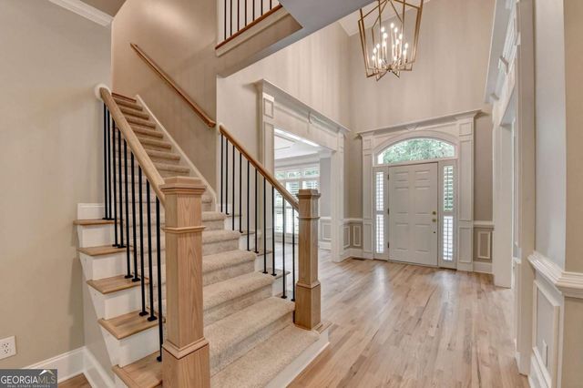 6032 Thunder Woods Trail, Sugar Hill, GA 30518