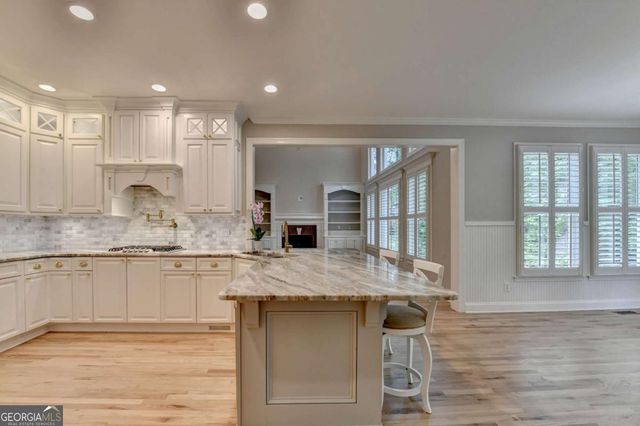 6032 Thunder Woods Trail, Sugar Hill, GA 30518