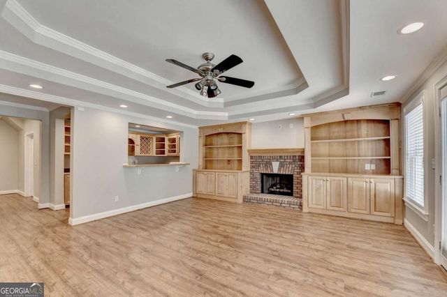 6032 Thunder Woods Trail, Sugar Hill, GA 30518