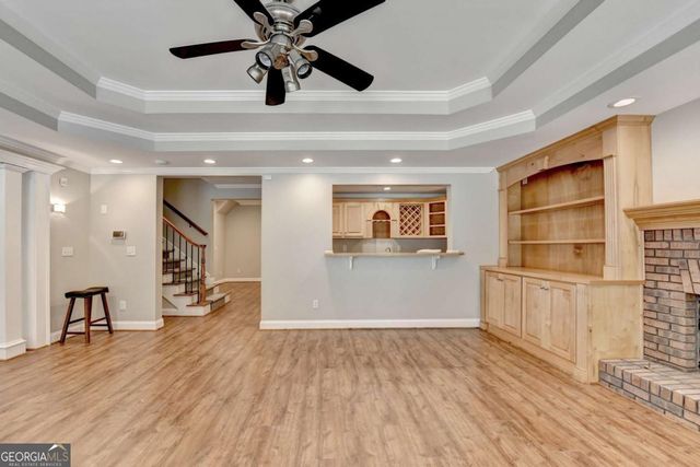 6032 Thunder Woods Trail, Sugar Hill, GA 30518