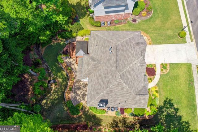 6032 Thunder Woods Trail, Sugar Hill, GA 30518