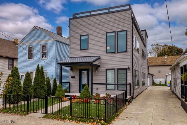 1961 W 47th Street, Cleveland, OH 44102