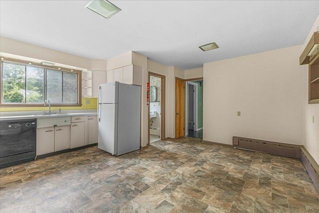 184 Prospect Parkway, Burlington, VT 05401