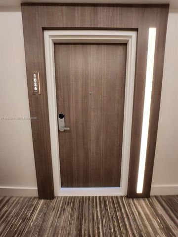 2301 COLLINS AV 1026, Miami Beach, FL 33139